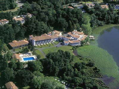 Chateau De Brindos1