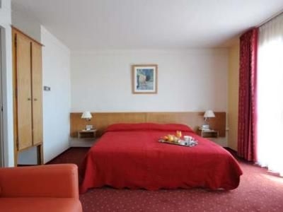 Best Western Atrium4
