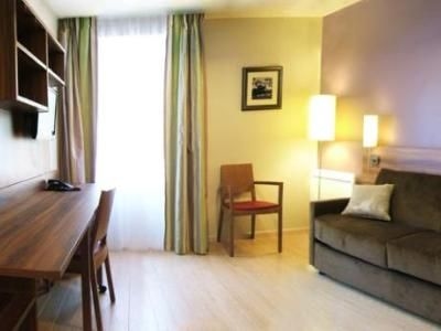 Residhome Bures La Guyonnerie2