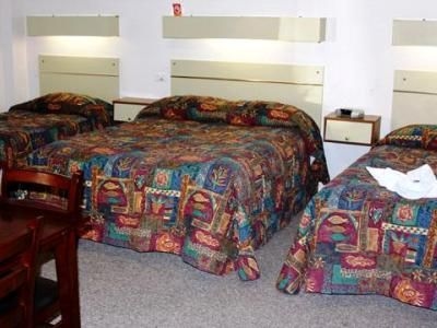 Comfort Inn Crystal3