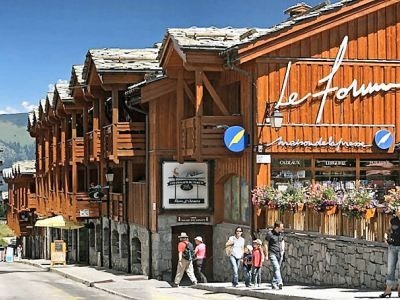 Pierre And Vacances 1850chalets Du Forum2