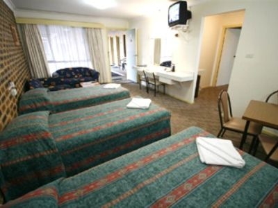Best Western Top Of The Town Motel3