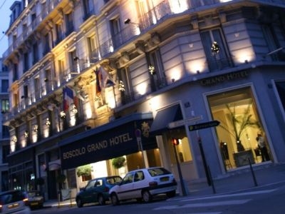 B4 Grand Hotel0