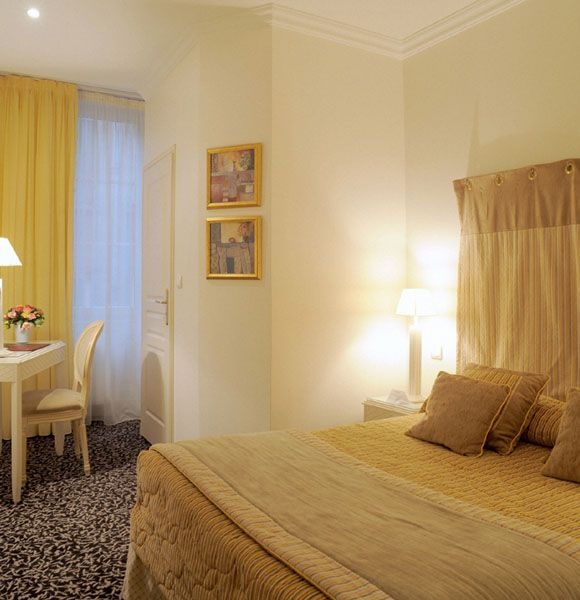 Grand Hotel Des Terreaux2