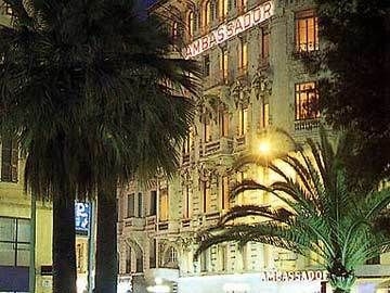 Hotel Ambassador0