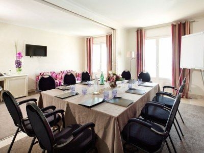 Hotel La Perouse Nice2