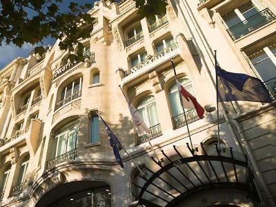 โรงแรมปารีสแมริออท ชองเซลีเซ่ (Marriott Champs Elysees)1