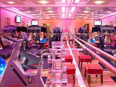 โรงแรมปารีสแมริออท ชองเซลีเซ่ (Marriott Champs Elysees)3