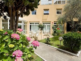 Ibis Perpignan Centre4