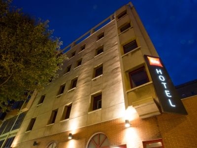 Ibis Perpignan Centre0