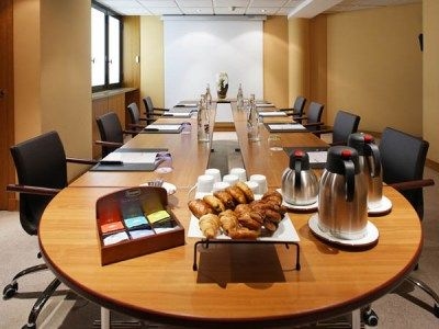 Radisson Blu Charles De Gaulle Airport3