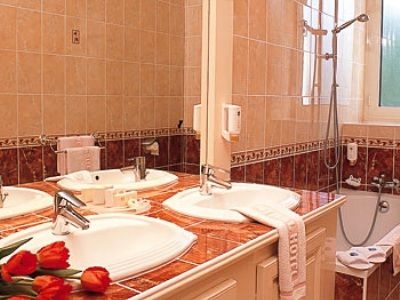 Best Western Central4
