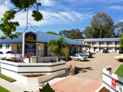 โรงแรมทูมุต ฟาร์ริงตัน (Tumut Farrington Motel)1