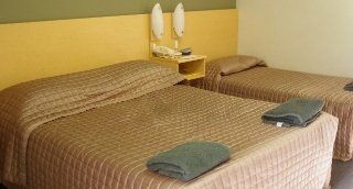 Heavitree Gap Outback Lodge3