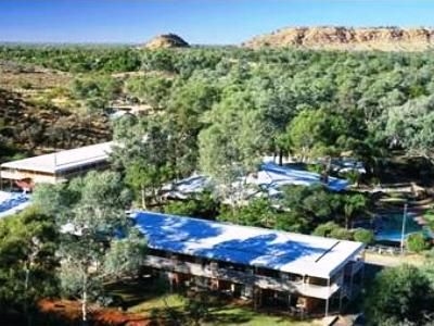 Heavitree Gap Outback Lodge2