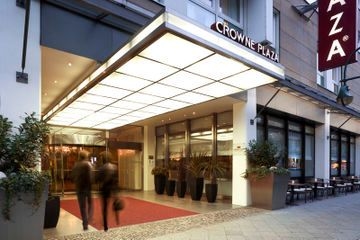 Crowne Plaza City Centre0
