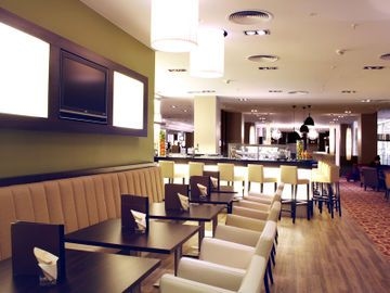 Crowne Plaza City Centre1