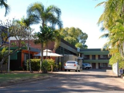 Pine Tree Motel2