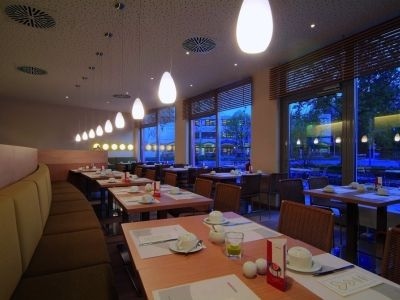 Acom Munich-Haar3