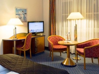 โฮเต็ล ยูโรปา มิวนิว (Hotel Europa Munich)3