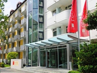 Leonardo Hotel And Residence0