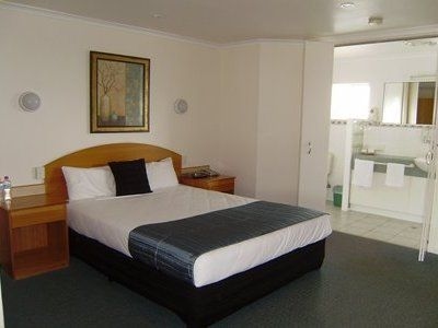 โรงแรมมาร์โก โปโล (The Marco Polo Hotel)1