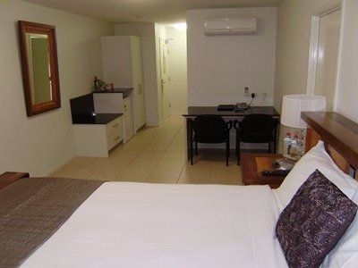 โรงแรมมาร์โก โปโล (The Marco Polo Hotel)4