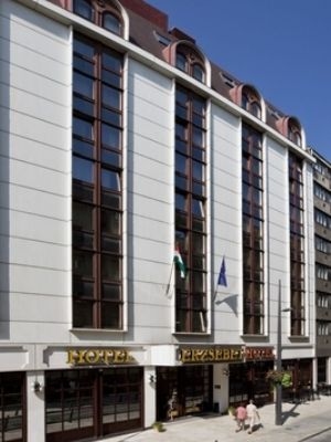 Erzsebet Budapest1