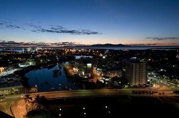 Holiday Inn Townsville3