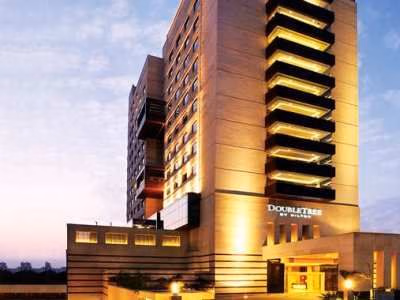 Doubletree By Hilton (T)0