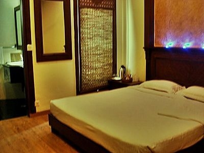 ซิริส 18 กูร์กอน (Siris 18 Hotel Gurgaon)1