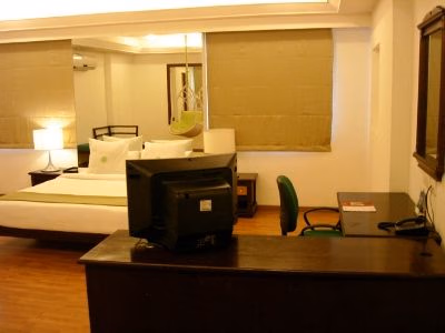 Sandhya (T)1