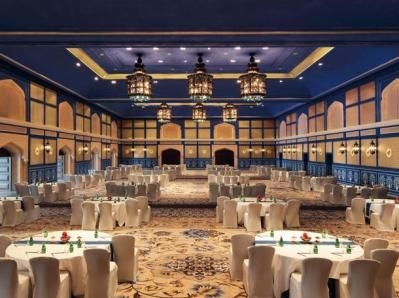 Fairmont (T)1