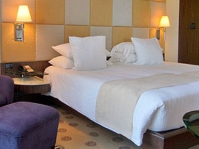 Hyatt Regency4