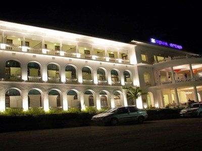 Royal Orchid Brindavan Garden2