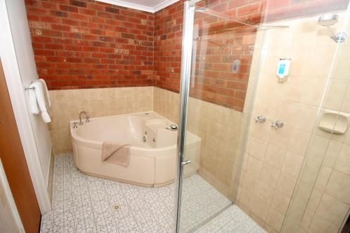 Pevensey Motor Lodge4
