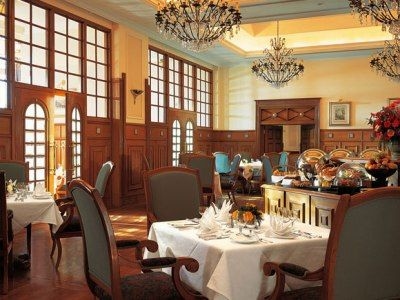 Oberoi Cecil4