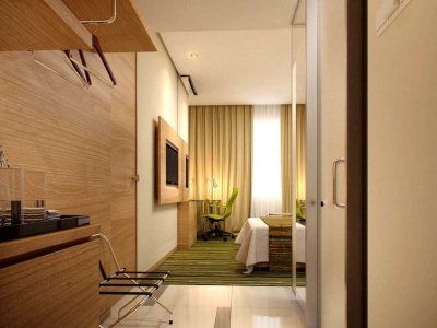 Holiday Inn Express Semarang Simpang Lima By IHG2