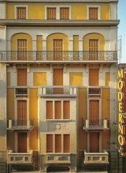 Moderno0