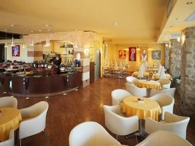 Art And Hotel1