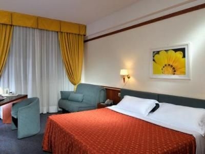 Best Western City3