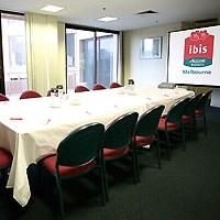 Ibis Melbourne3