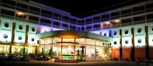 โรงแรมเบลลา เอ็กซ์เพรส (Bella Express Hotel)1