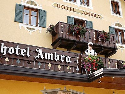 Ambra0