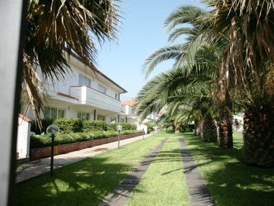 คิงส์ เฮาส์ (King's House)1