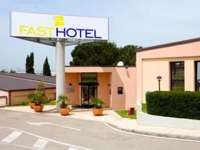 Fasthotel Roma Sud0
