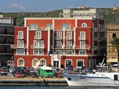 Riviera0
