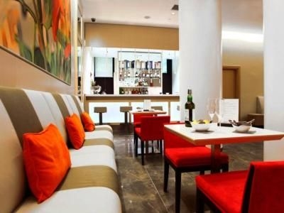 Ramada Plaza1