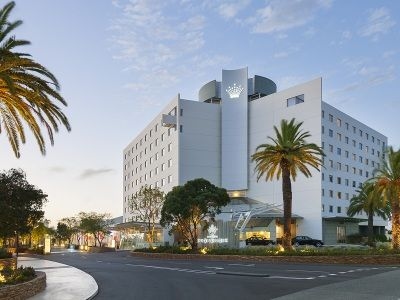 Crown Promenade Perth0