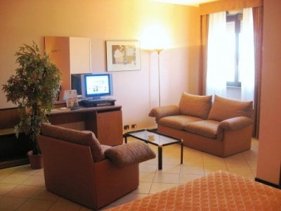 Grand Hotel Bologna4